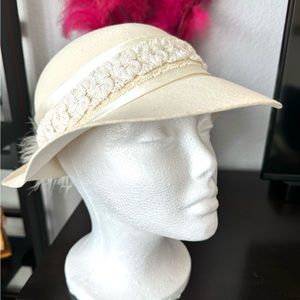 Vintage Cloche Cream Hat with Feathers
